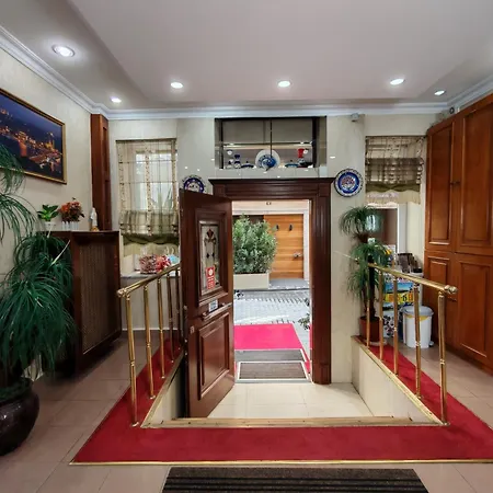 Sirkeci Emek 2* איסטמבול
