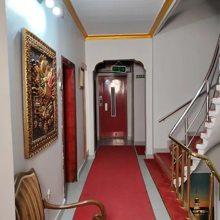 Sirkeci Emek מלון