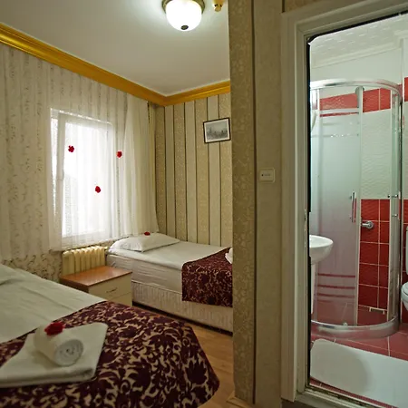 Sirkeci Emek Hotel 2*