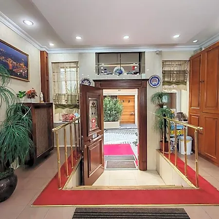 Sirkeci Emek מלון