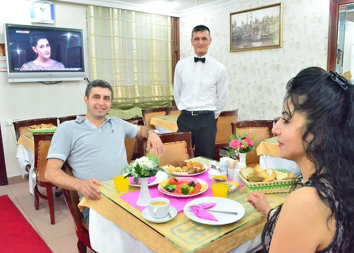Sirkeci Emek Hotell 2*