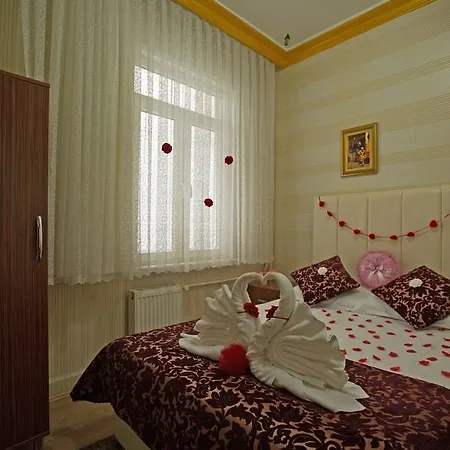 Sirkeci Emek Istambul